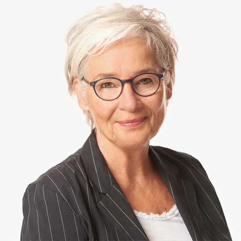 Marlene Dirks, 1. Vorsitzende, Geschäftsführerin, Sozial-Pflegeberaterin